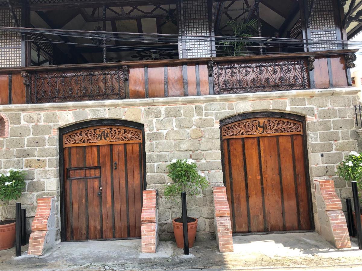 Posada La Patriciana Taal Exteriör bild